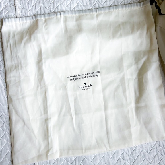 New with tags classic kate spade cross body bag - Picture 6 of 6